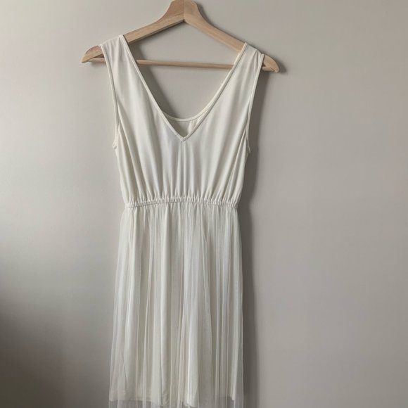 White Long Summer Dress with Lace and Net, Vero Moda, Size XS - Picture 6 of 8